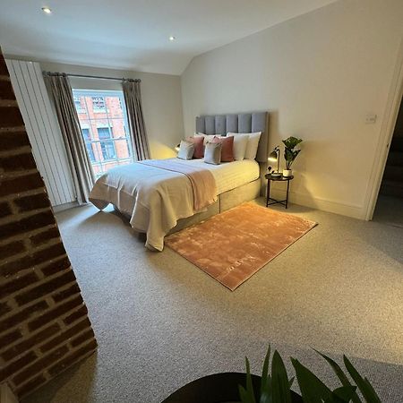 Osbourne House Pink 2 Bed, 2 And Half Bath Lejlighed Birmingham Eksteriør billede