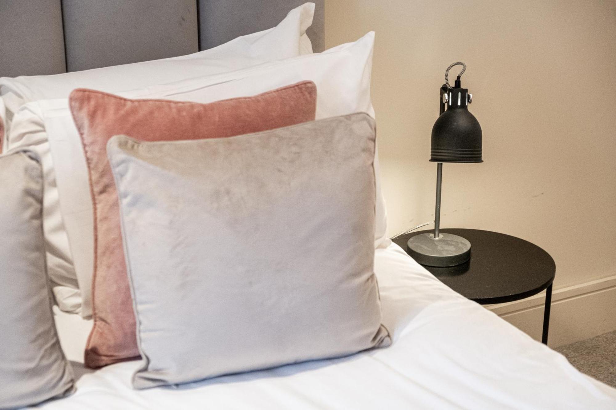 Osbourne House Pink 2 Bed, 2 And Half Bath Lejlighed Birmingham Eksteriør billede