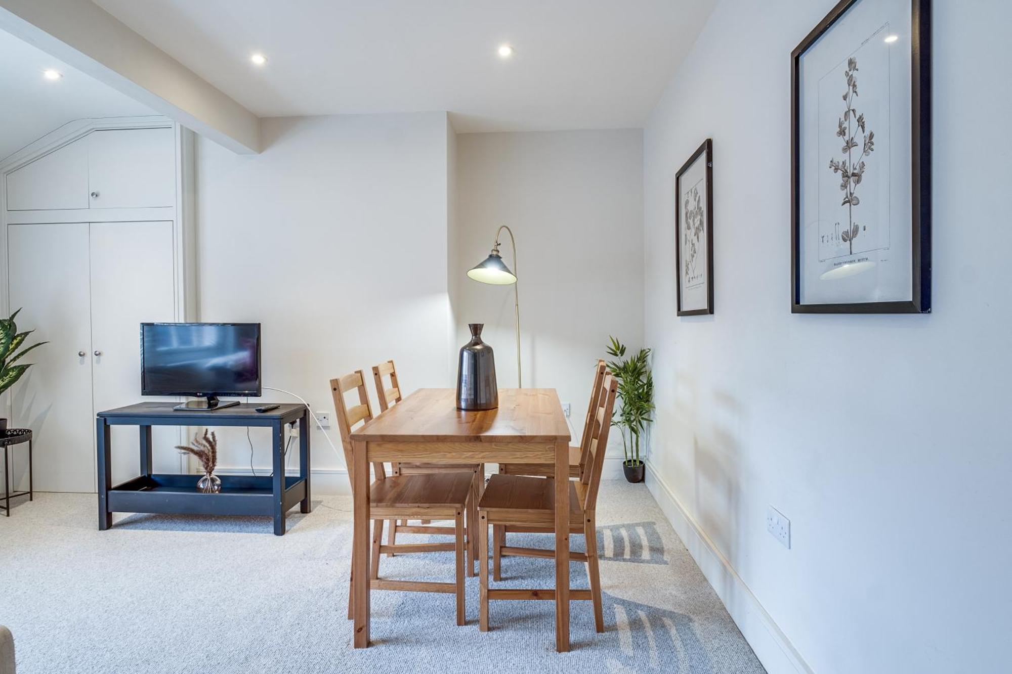 Osbourne House Pink 2 Bed, 2 And Half Bath Lejlighed Birmingham Eksteriør billede