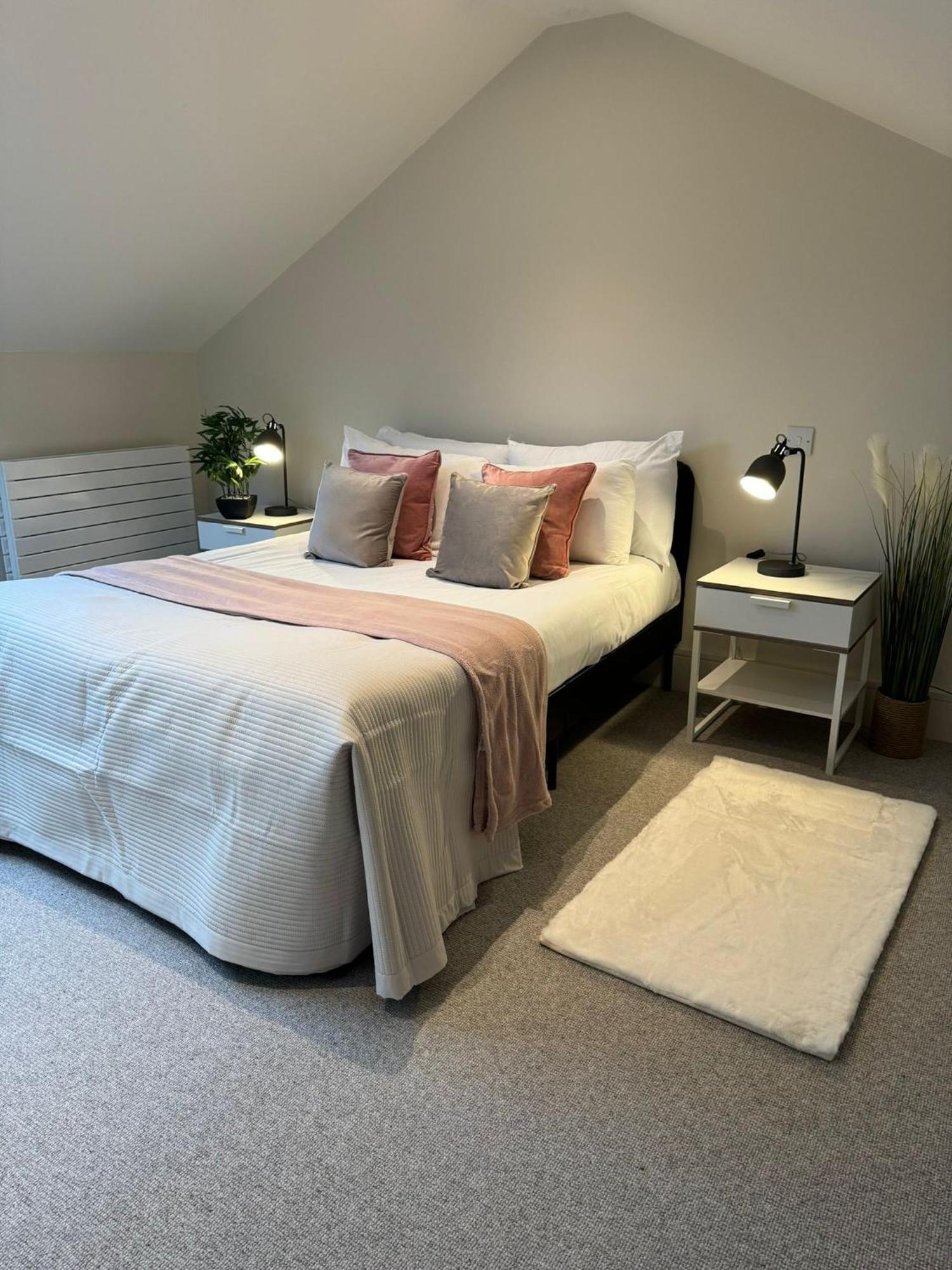 Osbourne House Pink 2 Bed, 2 And Half Bath Lejlighed Birmingham Eksteriør billede