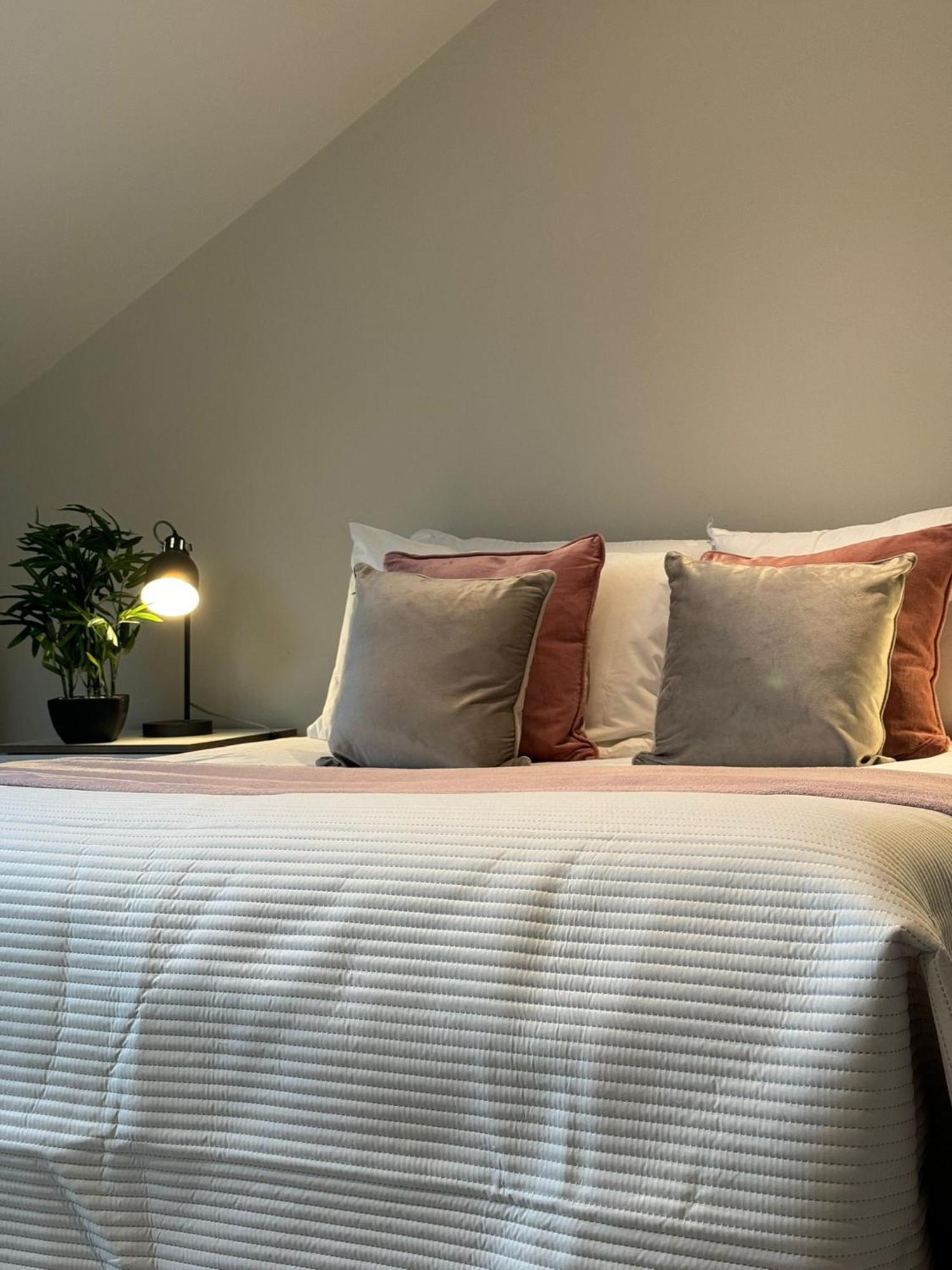 Osbourne House Pink 2 Bed, 2 And Half Bath Lejlighed Birmingham Eksteriør billede